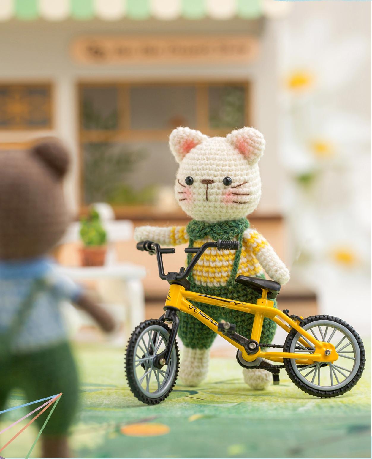 Friends in the Zoo Crochet Yarn Kit