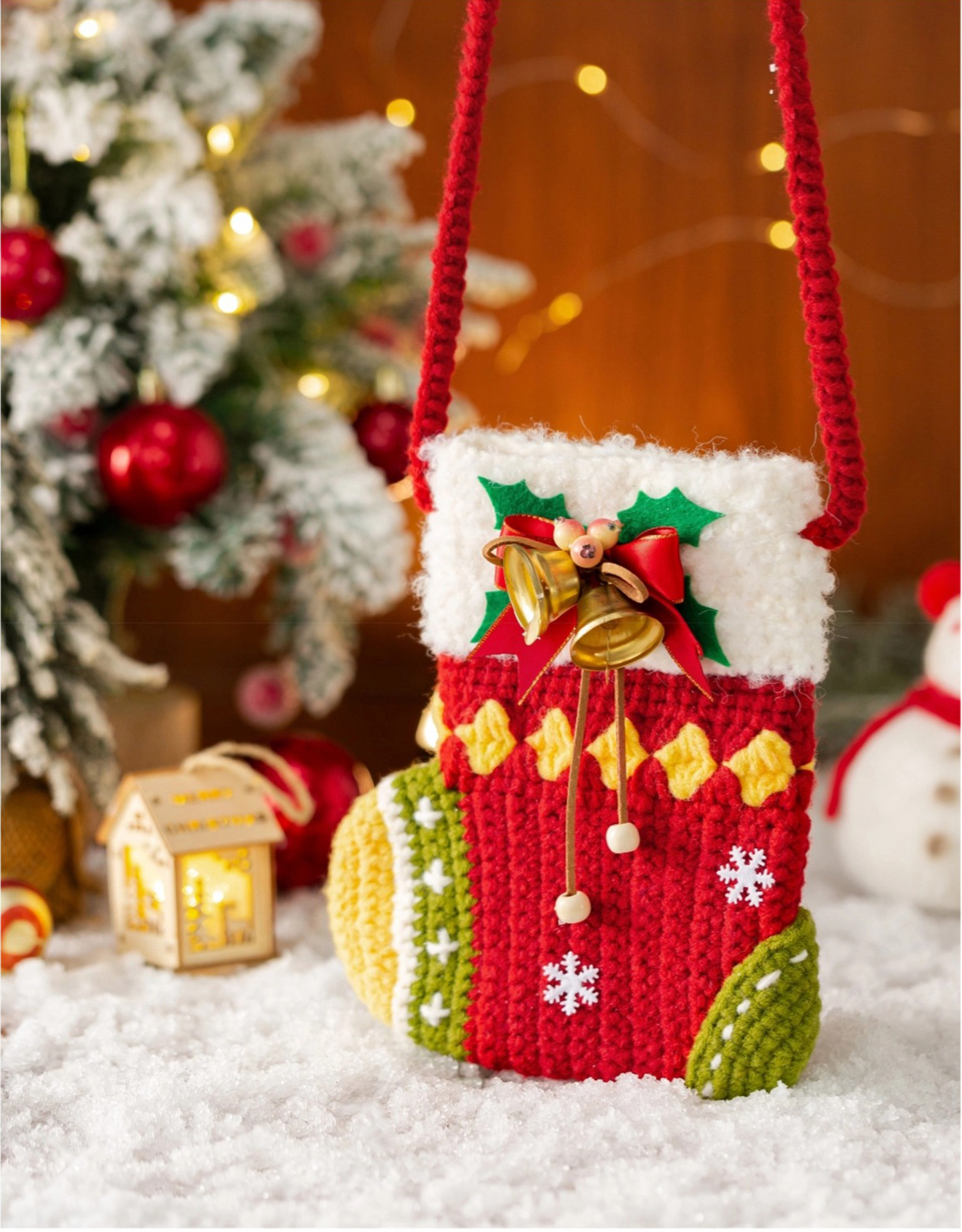 Christmas Crossbody Bag Crochet Yarn Kit | Susan's Family