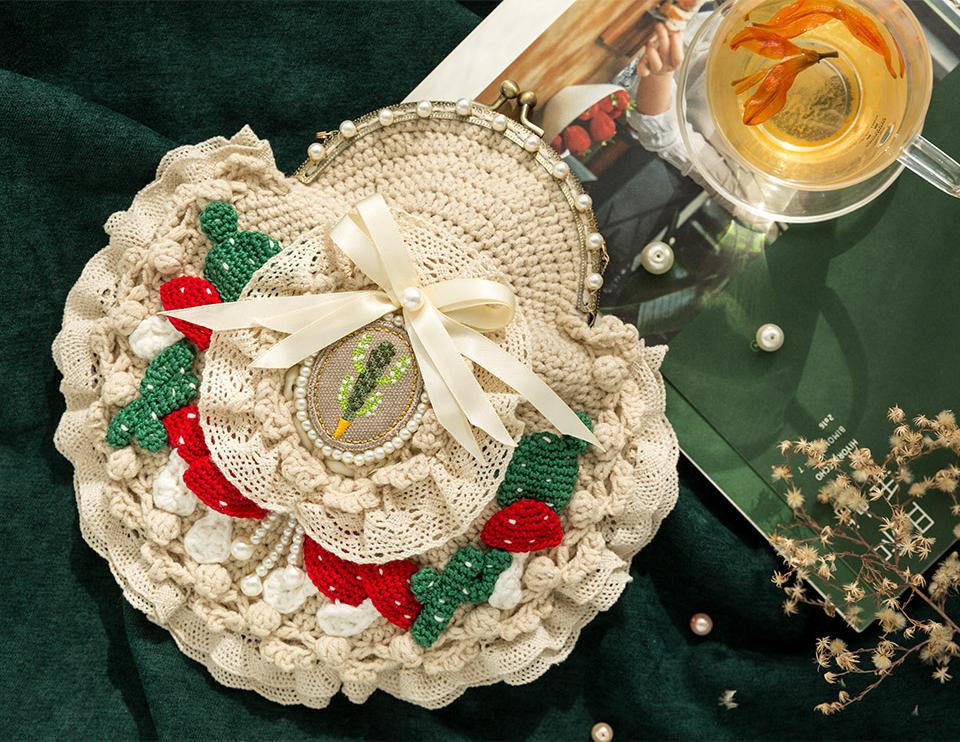 Muse Verdant Kisslock Bag Crochet Pattern