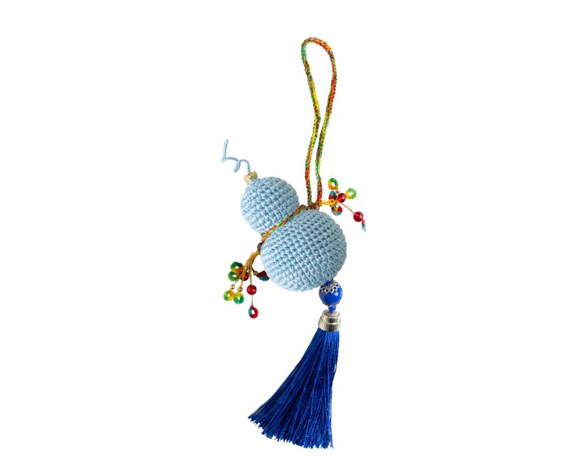 Hulu Hanging Ornament Crochet Yarn Kit