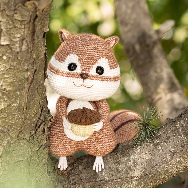 Chipmunk Toy Crochet Yarn Kit | Forest Series | Susan's Family