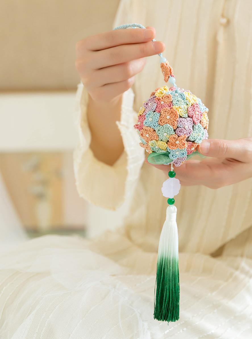 Linglong Sachet Crochet Pattern
