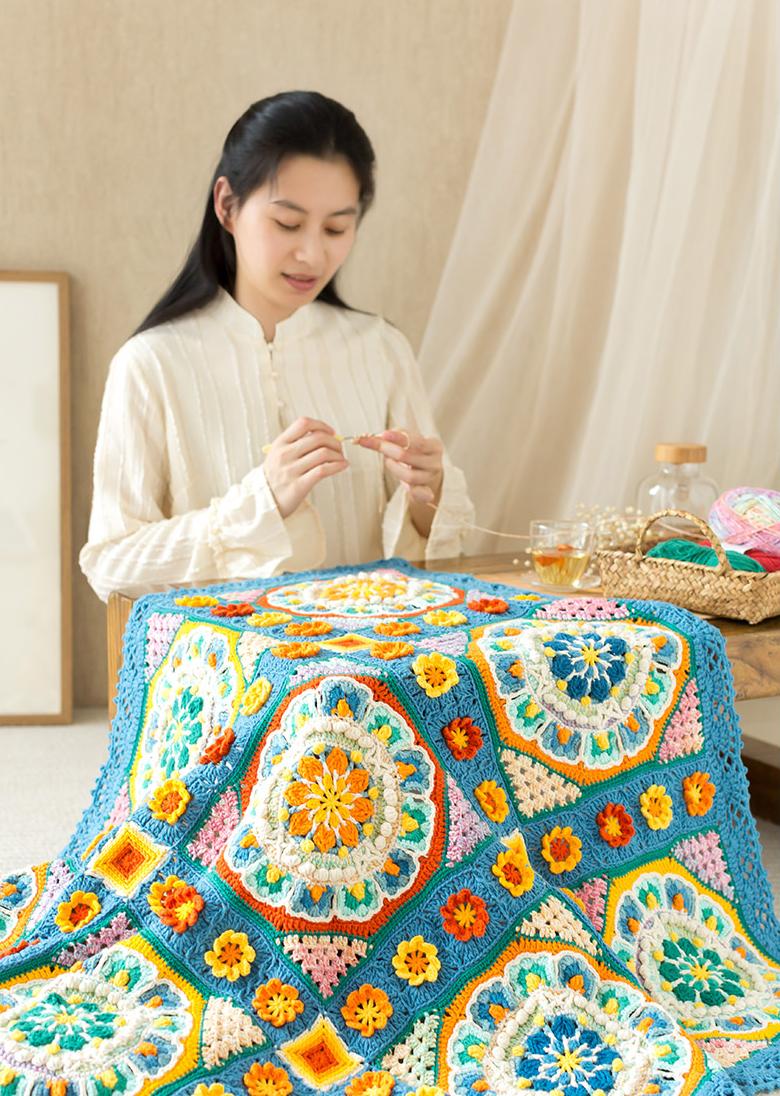 Dunhuang Lotus Caisson Blanket Yarn Kit | Chinese Aesthetics Series | Susan's Family